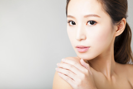 妊娠中のニキビを治す方法は？